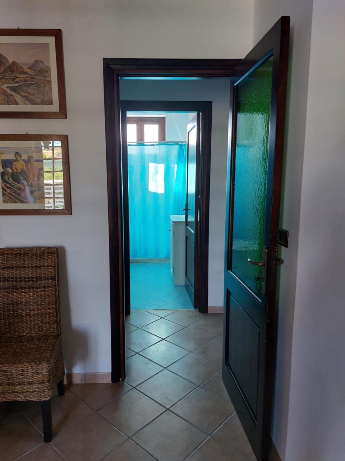 מנפי Villa Gabriella מראה חיצוני תמונה